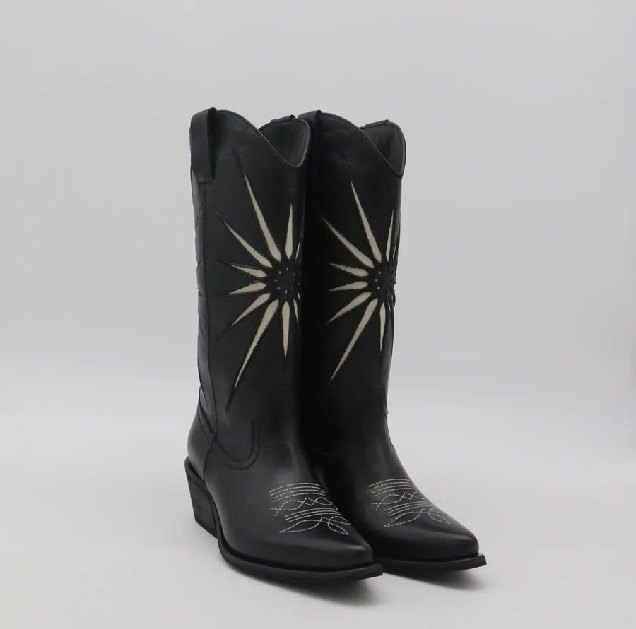Moonrise Leather Western Cowboy Boots - Coastal Cowgirls