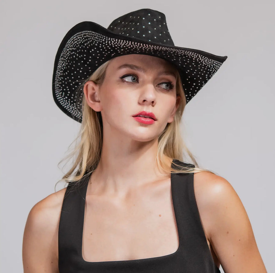 Sombrero estilo western con flecos y diamantes de imitación negros