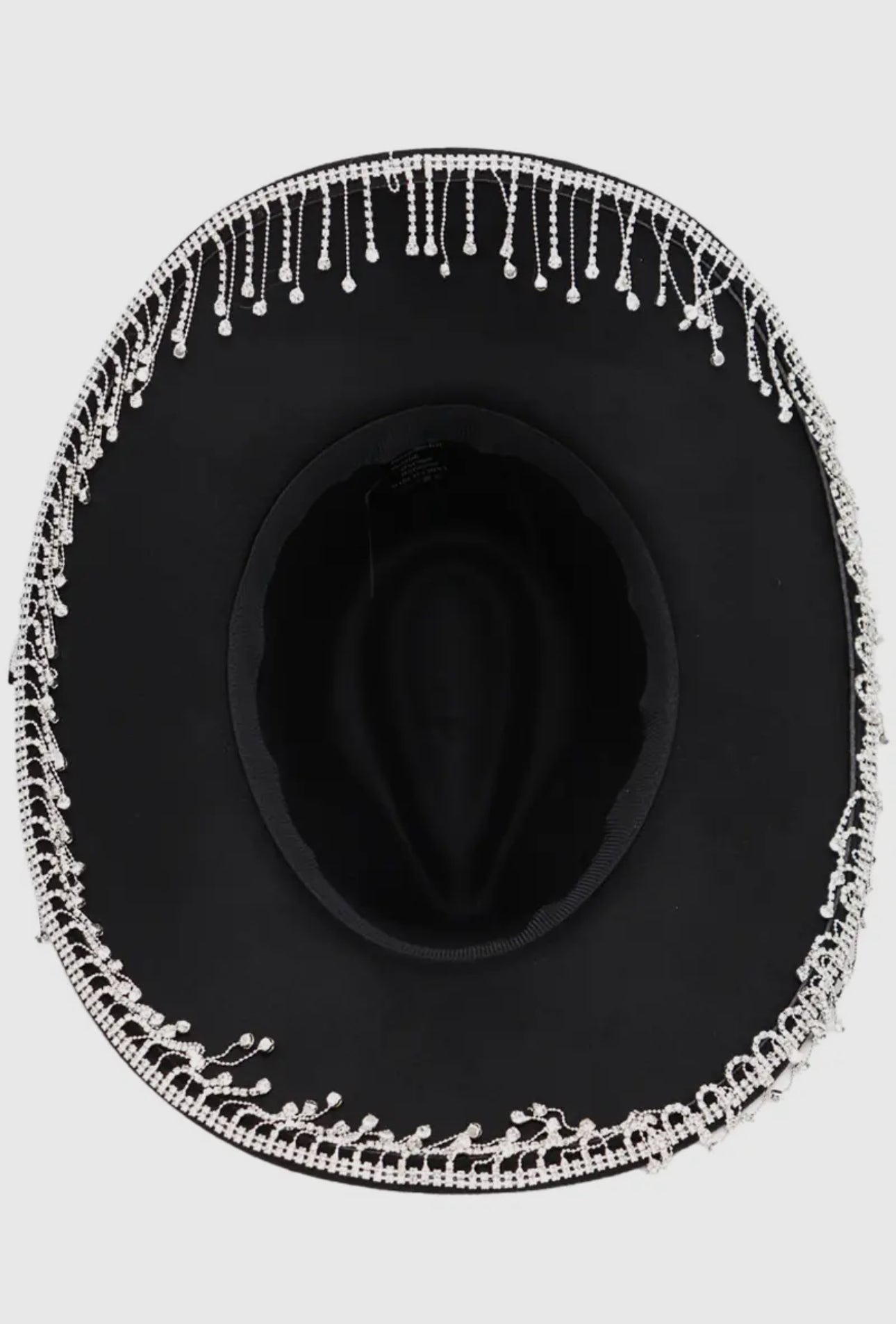 Sombrero estilo western con flecos y diamantes de imitación negros